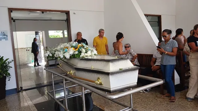 Sepultamento de Kauan Gomes