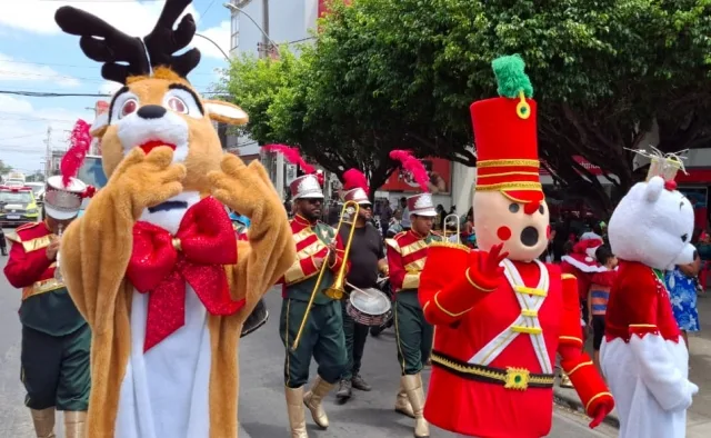 desfile temático de natal da CDL