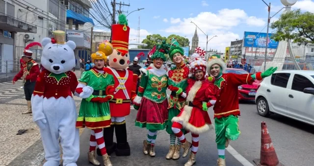 desfile temático de natal da CDL