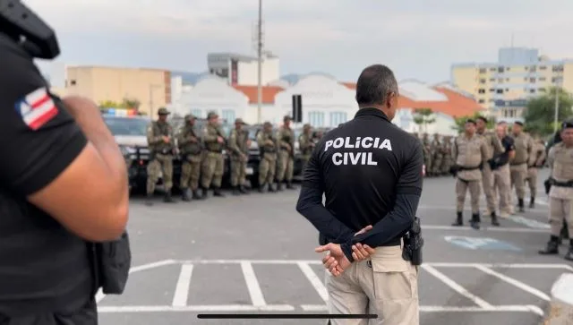 Ficco Bahia, PC, PM e PRF alcançam integrante de facção de Jequié durante fuga para o RJ