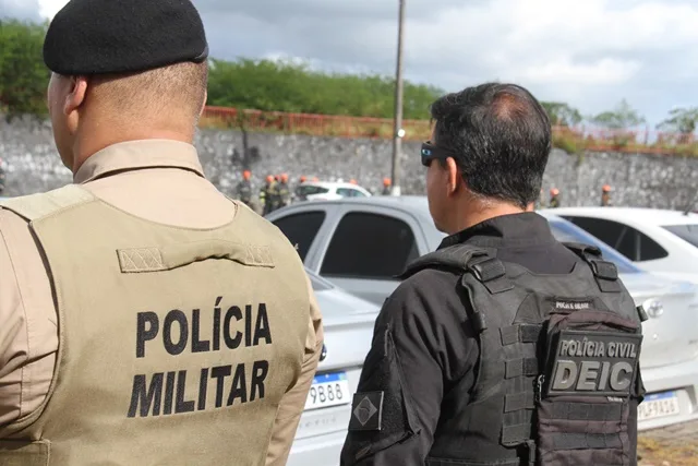 Polícia Militar e Polícia CIvil