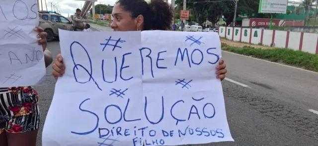 Manifestação na BR-32