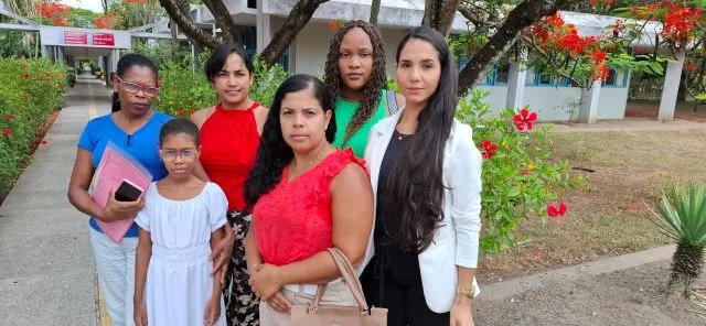 grupo de mães mulheres CEB Uefs