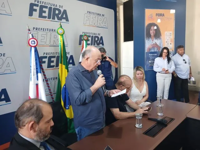 José Ronaldo em evento sobre governança em Feira de Santana