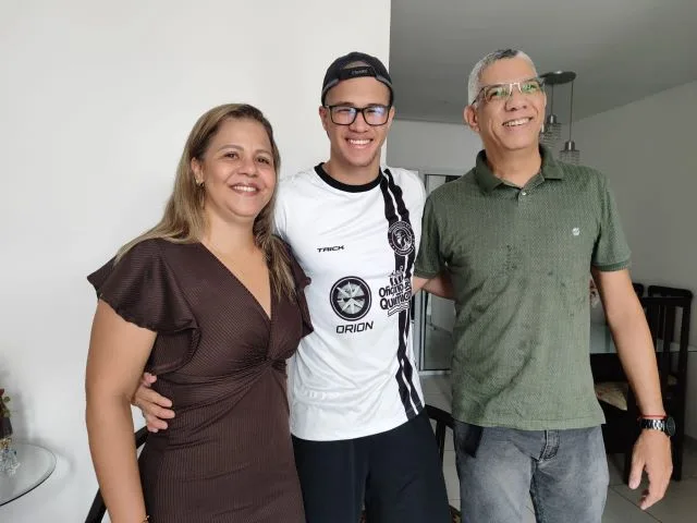 bernardo com os pais