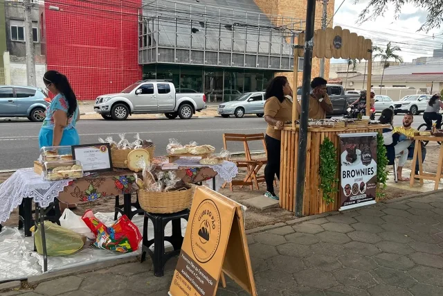 Feira de Arte na Avenida