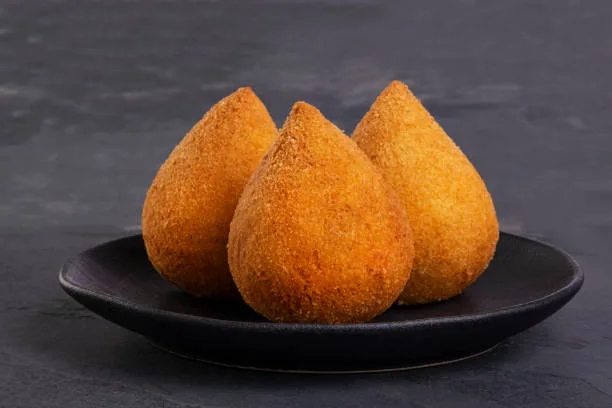 Os 5 segredos para uma coxinha crocante e cremosa