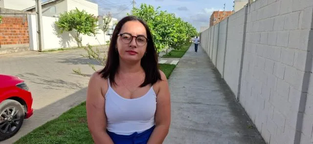 Miriam da Silva, subsíndica do condomínio Ipê Roxo no bairro Papagaio, em Feira de Santana