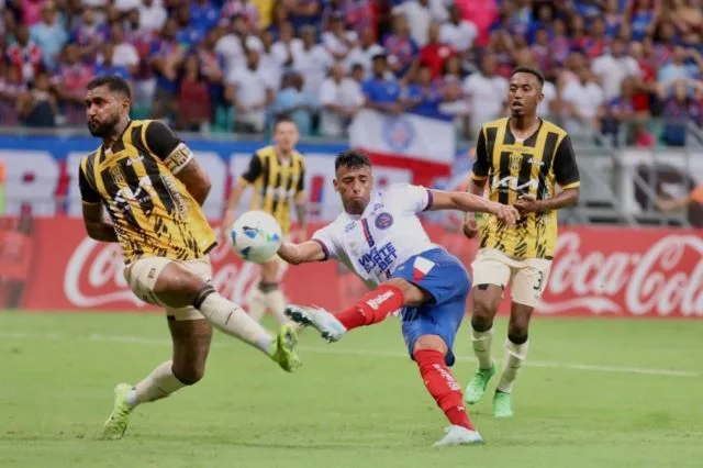 Bahia vence The Strongest e avança na Libertadores