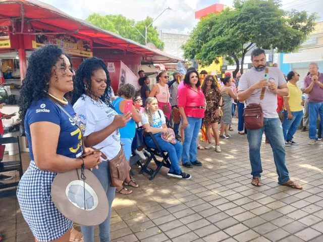 Evento do Dia Internacional da Mulher em Feira de Santana