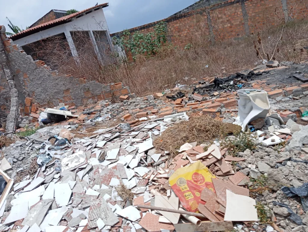 Rua Raimundo Moreira no loteamento Porto Seguro- Bairro Calumbi| Foto leitor/Acorda Cidade