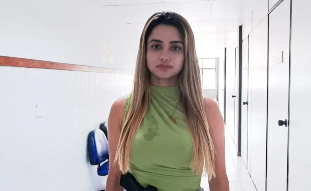 delegada lorena almeida