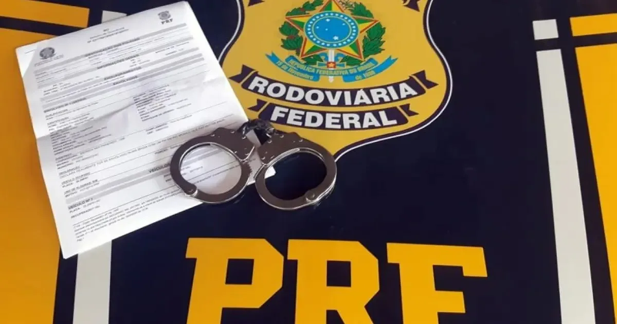 Foragido da Justiça por não pagar pensão é preso pela PRF em Feira de Santana