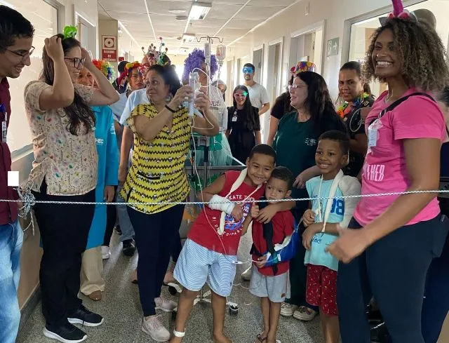 Hospital Estadual da Criança realiza Bloquinho de Carnaval para pacientes