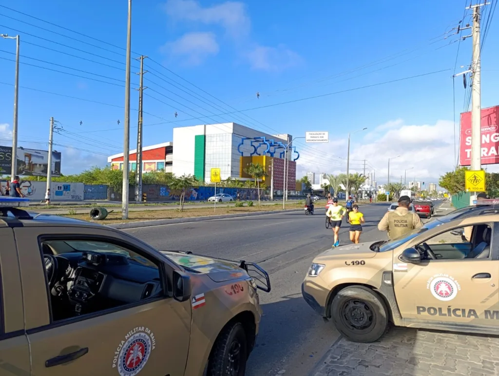 Polícia Militar na Noide Cerqueira