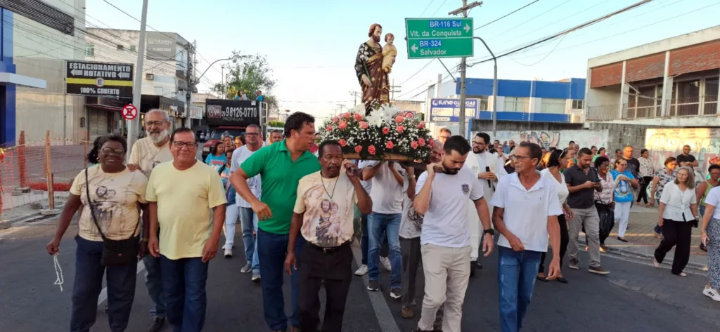 Festa de São José: fiéis celebram dia do patrono das famílias