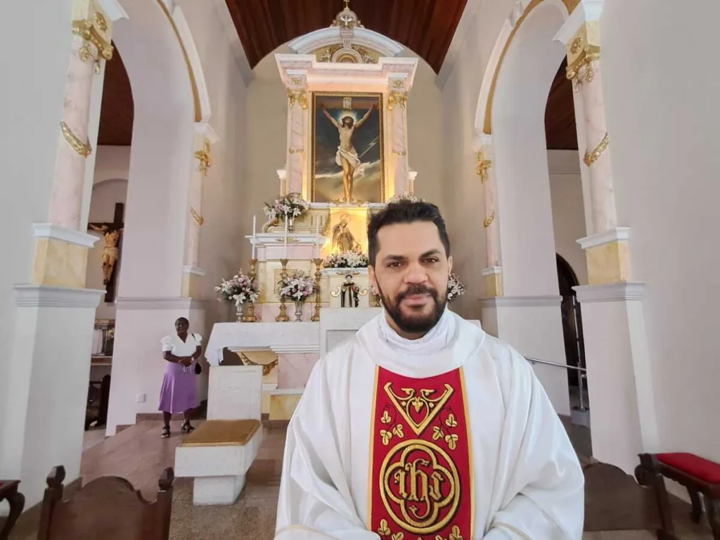 Padre destaca a importância do domingo da ressurreição para os cristãos católicos