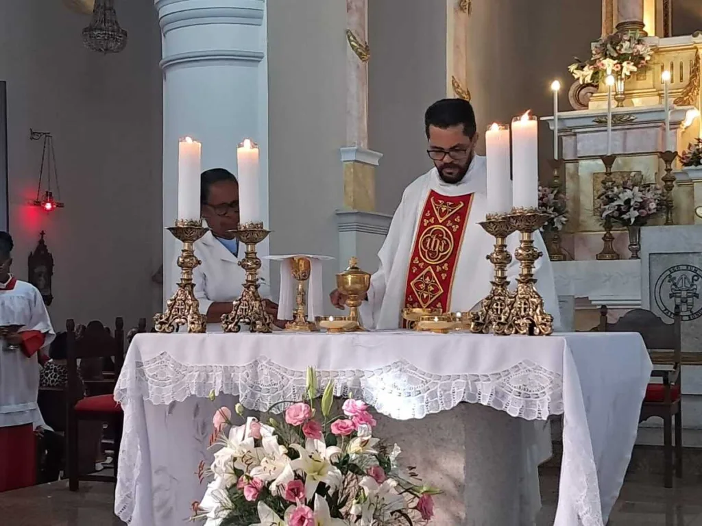 Padre destaca a importância do domingo da ressurreição para os cristãos católicos 