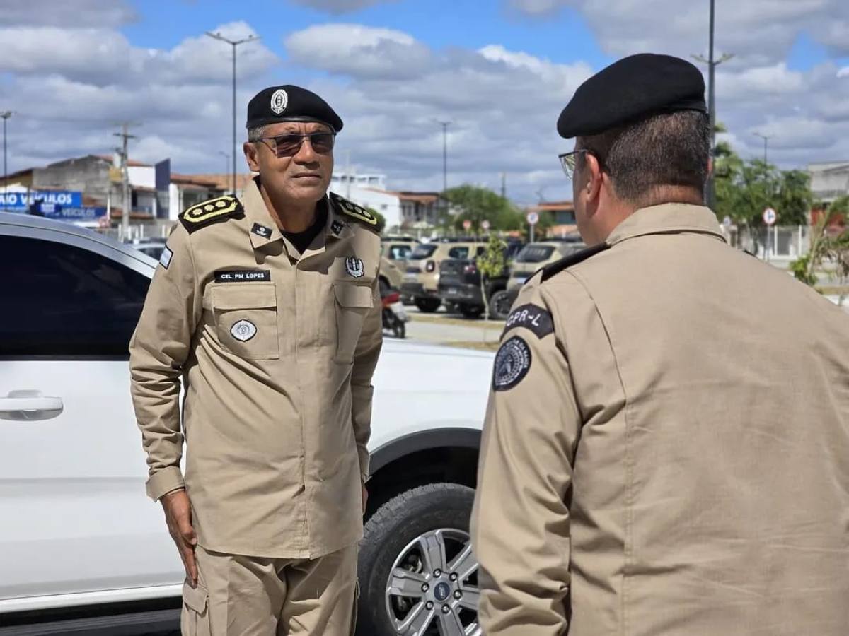 Visita do Coronel Lopes