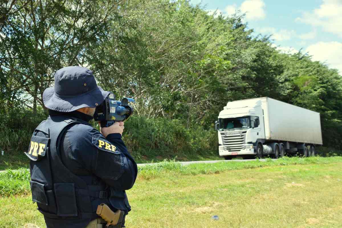 excesso de velocidade