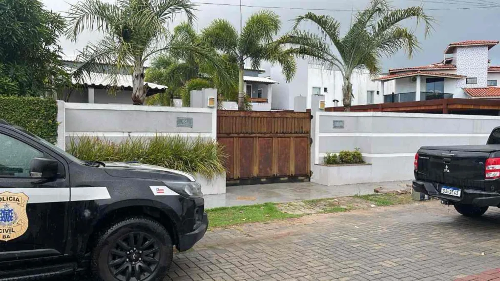 22 pessoas são presas durante Operação Falsas Promessas, incluindo cinco PMs