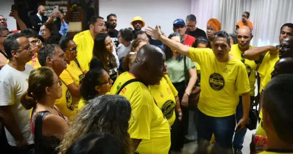 servidores judiciários servidores judiciários