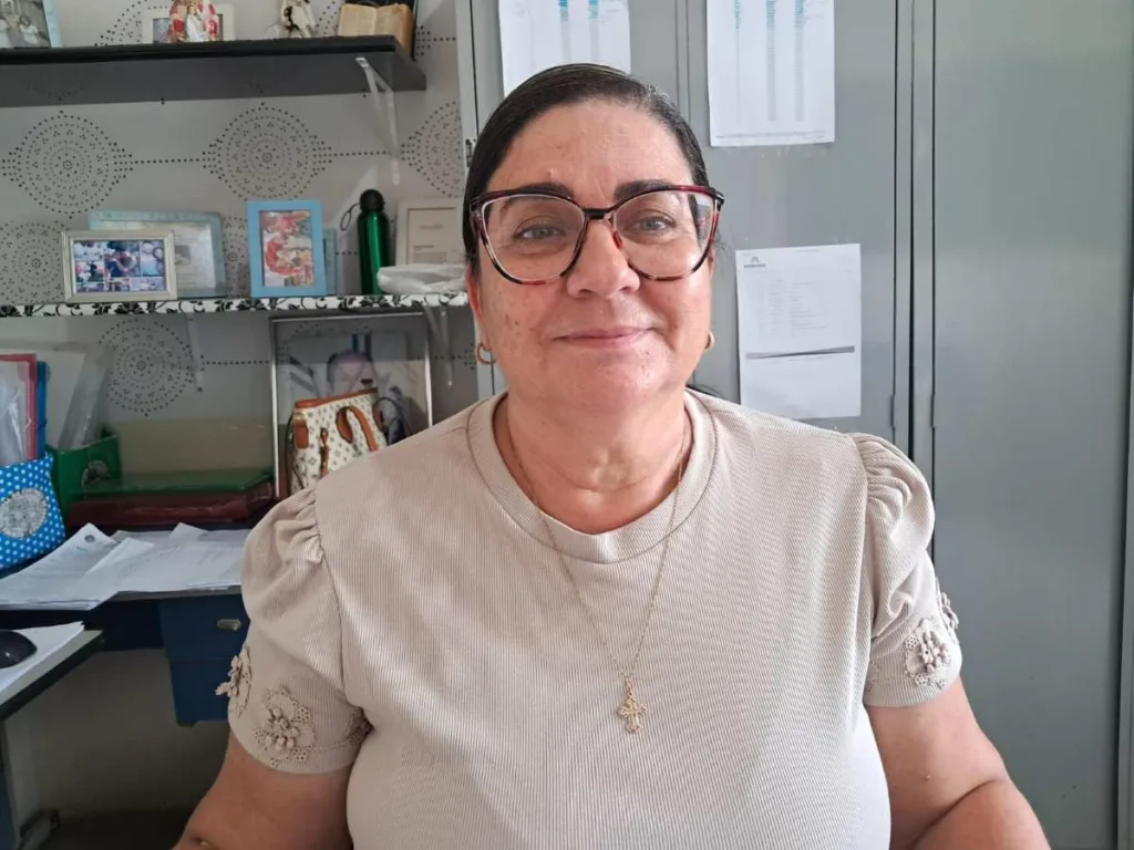 Coordenadora do centro de Zoonoses explica o que está sendo feito para controlar raiva animal transmitida por morcegos