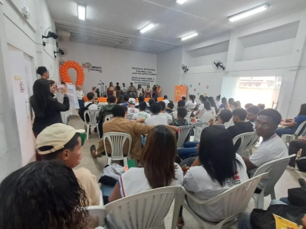 Roda de conversa abuso sexual infantojuvenil- Ceep