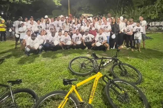 Amigos e familiares realizam pedalada em homenagem à memória de Haron Gabriel
