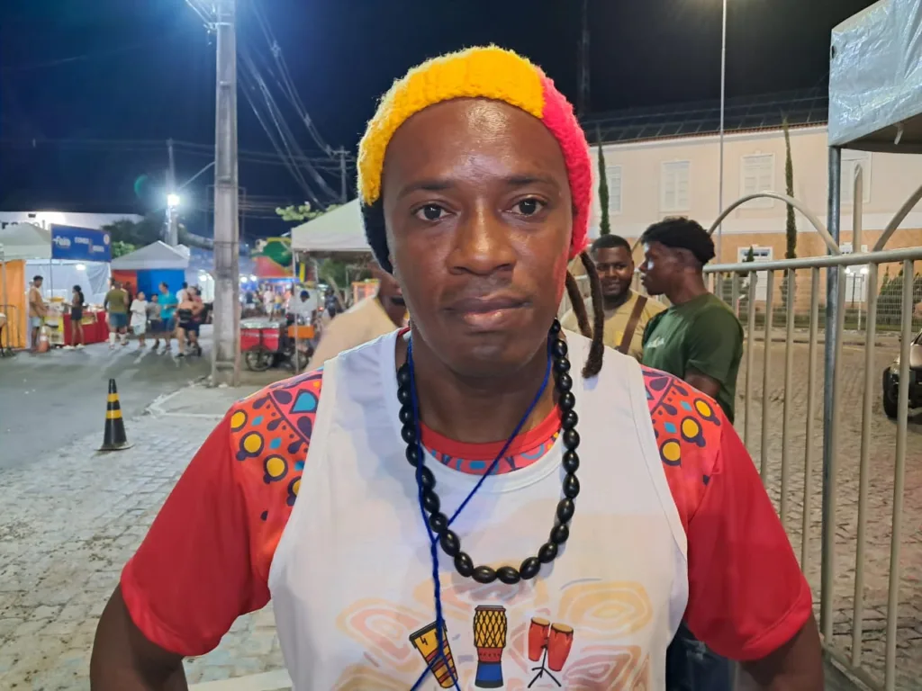 Phill Bala, integrante de grupo de Samba de Roda
