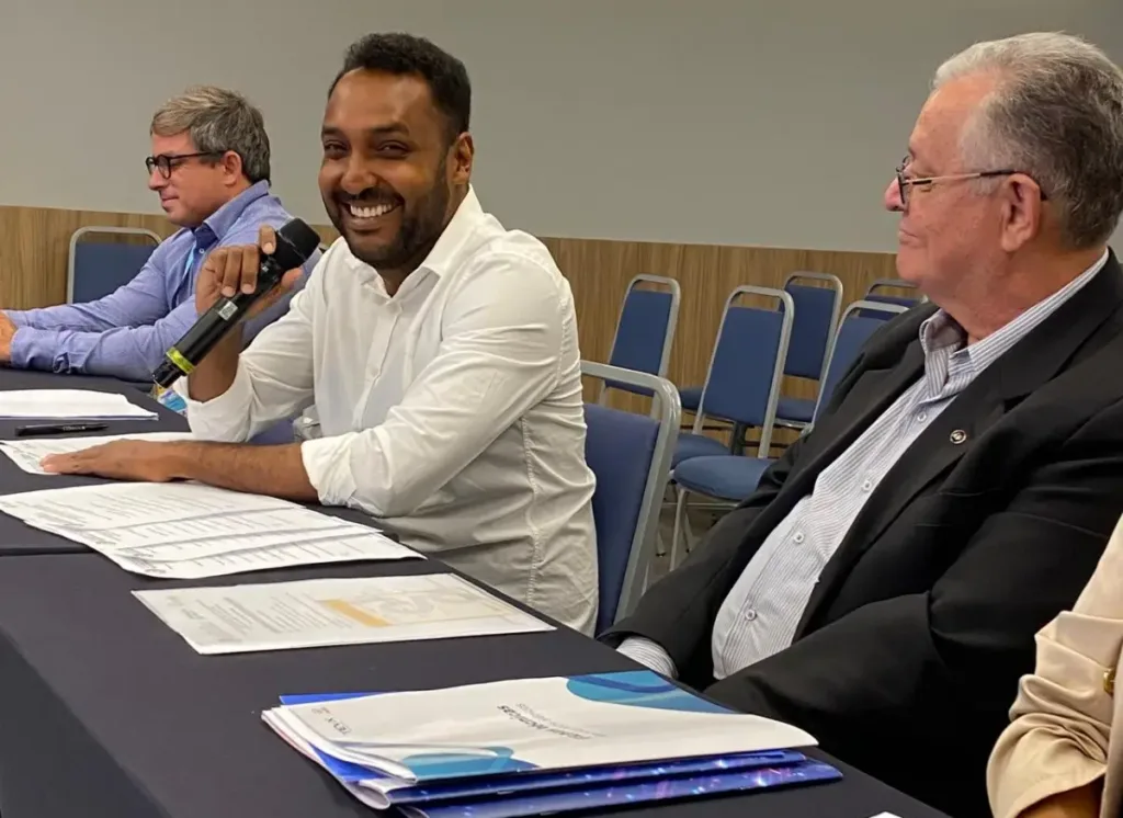 Fórum na Bahia discute financiamento e estratégias para mobilidade urbana -