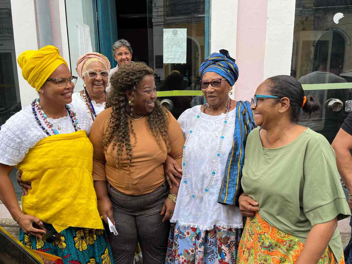 Ministra dos Direitos Humanos, Macaé Evaristo cumpre agenda de visitas em Cachoeira