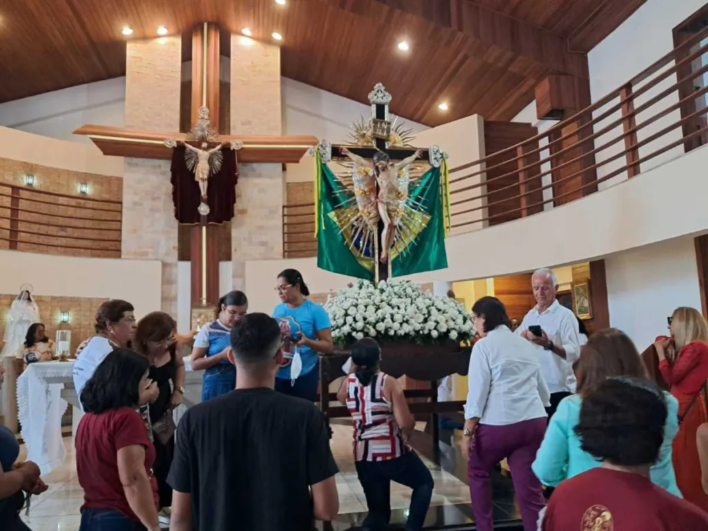 Missa da visita da Imagem Peregrina do Senhor do Bonfim em Feira de Santana (Alto do Cruzeiro)