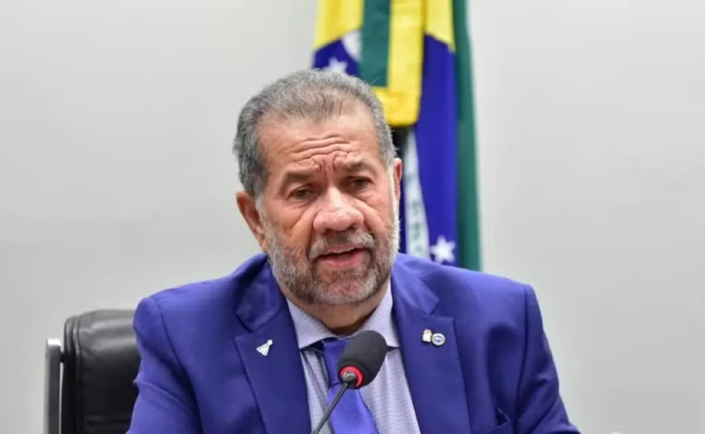 ministro carlos Lupi