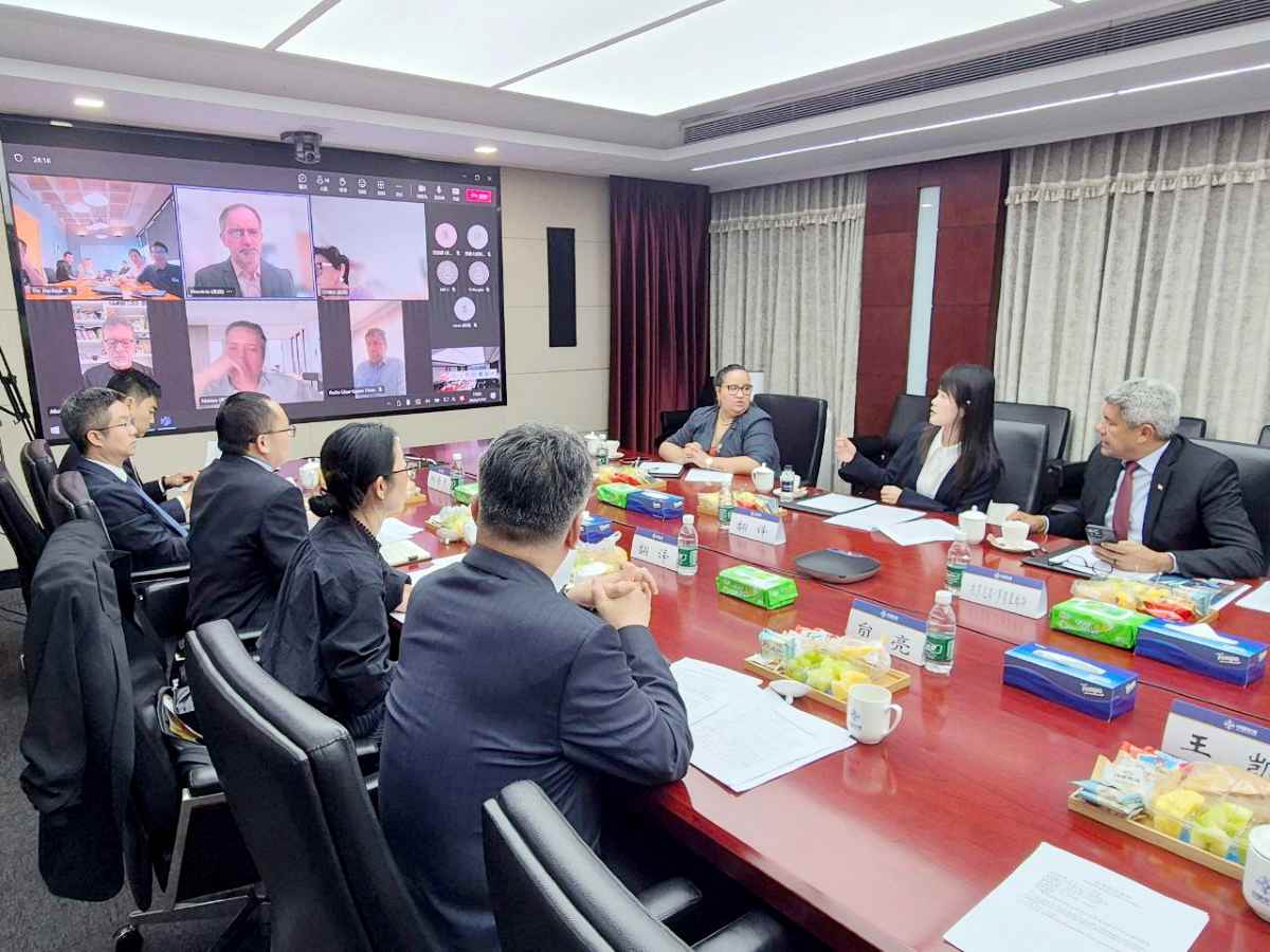 Na China, governador se reúne com acionistas da Concessionária Ponte Salvador Itaparica