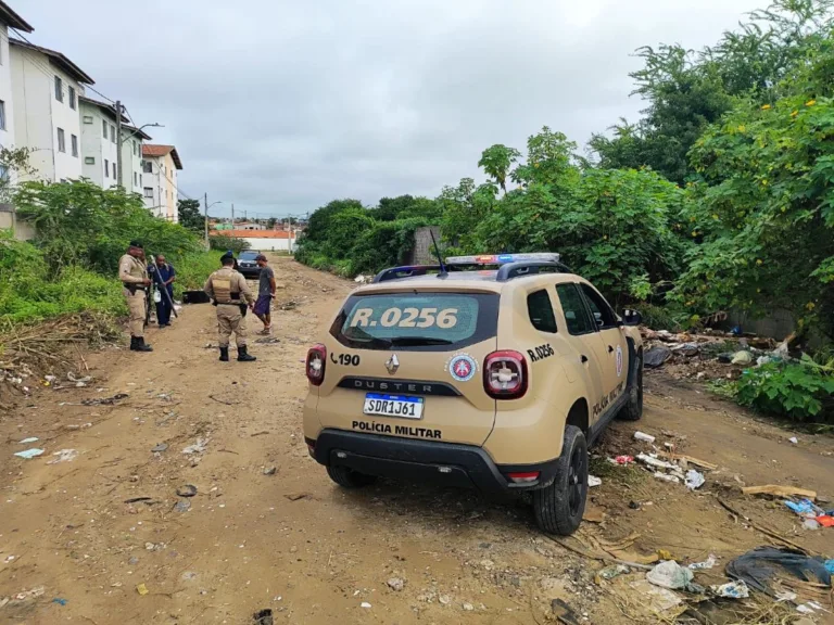 Homicídio no bairro Queimadinha - jovem encontrado com sinais de espancamento