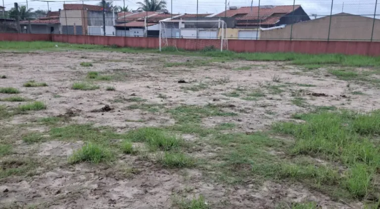 Campo de futebol no bairro Conceição