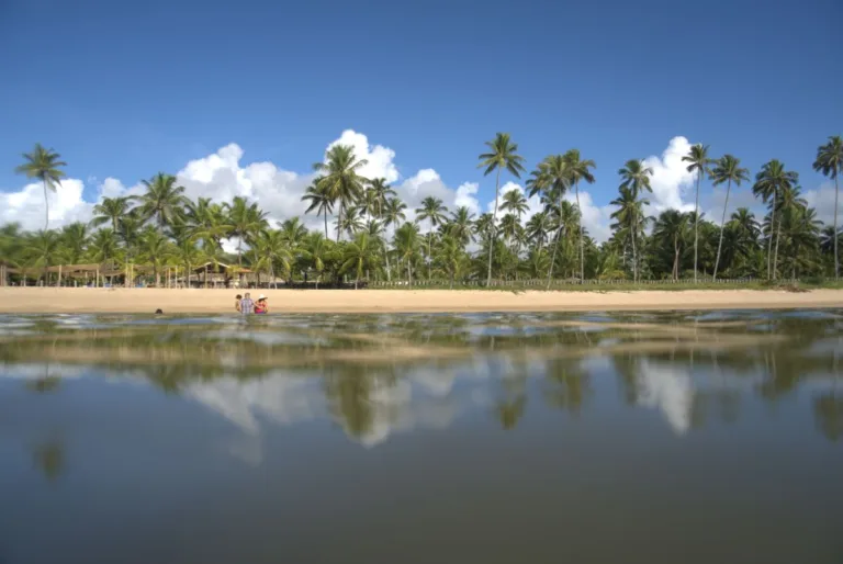 vista da praia no Village Itaparica