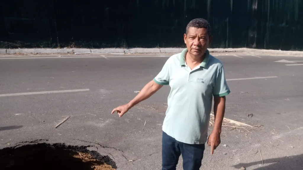 Cratera no Anel de Contorno