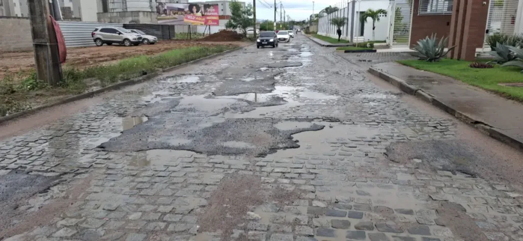 Rua Justiniano dos Santos - antiga estrada do francês - papagaio