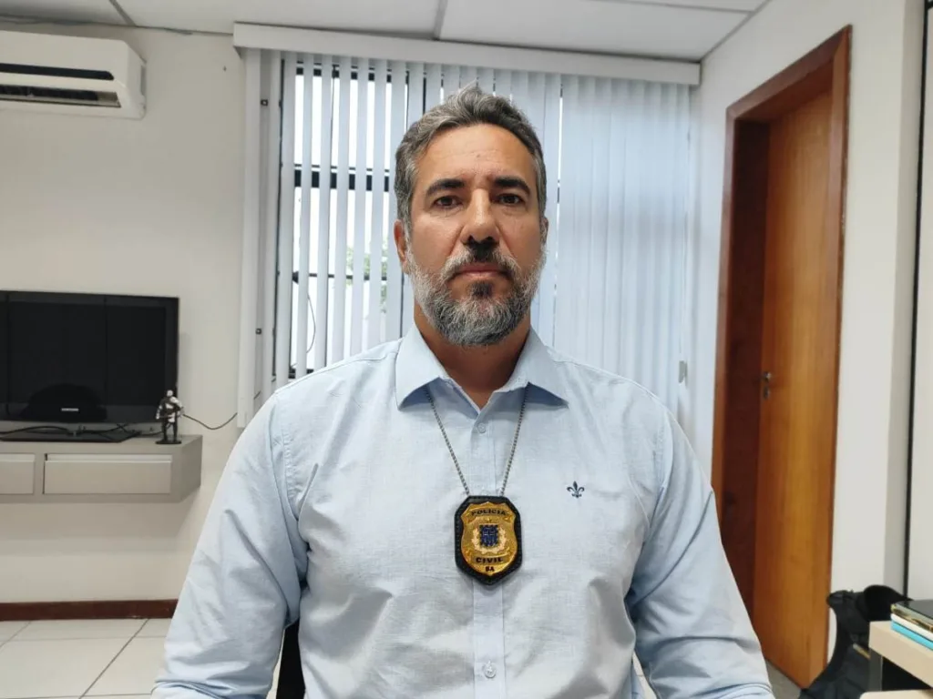 delegado gustavo coutinho