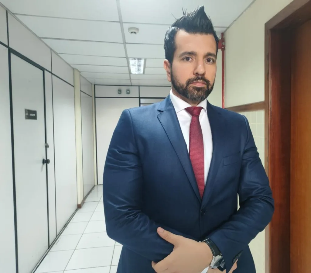 delegado yves correia fala sobre morte no complexo de delegacias