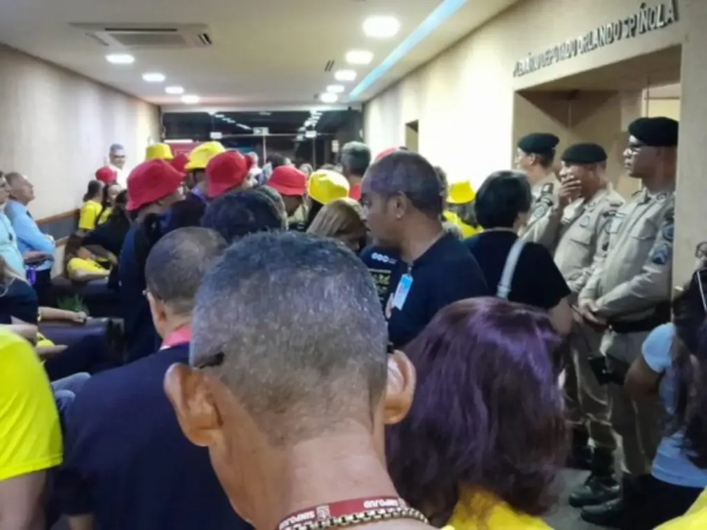 servidores judiciários