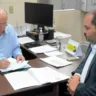 Prefeito assina protocolo da câmara em relação ao aumento salarial dos servidores