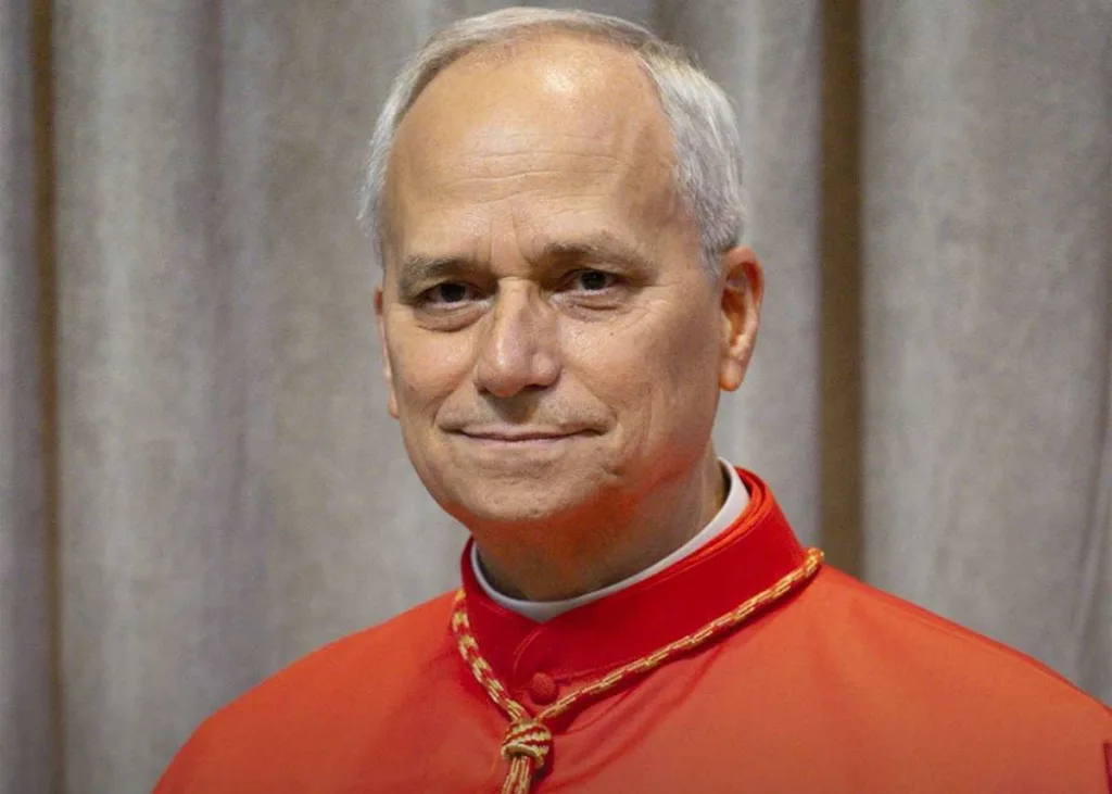 Robert Francis Prevost novo papa