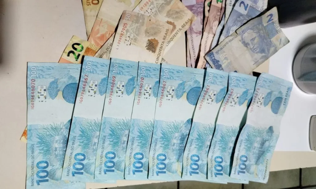 cédulas falsas apreendidas