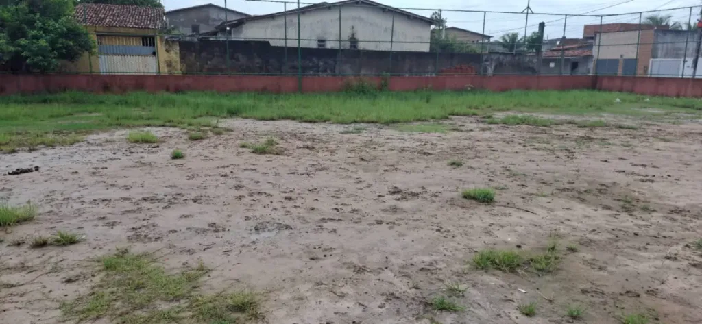 Campo de futebol no bairro Conceição