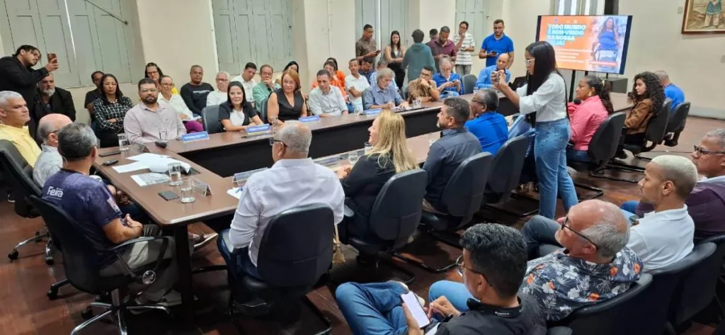 Coletiva de Imprensa