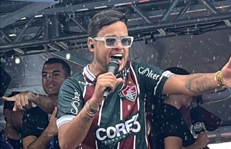 thiago Aquino arrastão