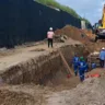 Comerciantes relatam prejuízos por conta de cratera no Anel de Contorno; obras não tem prazo para acabar